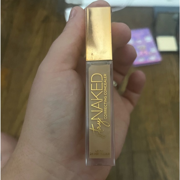 Makeup Bundle! - Picture 10 of 16